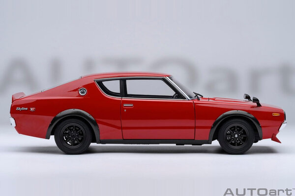 Nissan Nissan Skyline 2000GT-R Tuned Version 1973  - 1:18 - AUTOart Nissan Nissan Skyline 2000GT-R Tuned Version 1973  - 1:18 - AUTOart