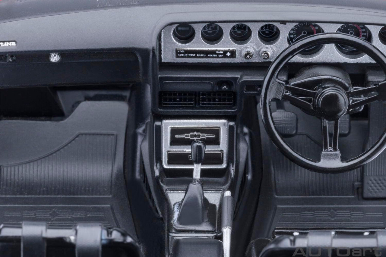 Nissan Nissan Skyline 2000GT-R Tuned Version 1973  - 1:18 - AUTOart Nissan Nissan Skyline 2000GT-R Tuned Version 1973  - 1:18 - AUTOart