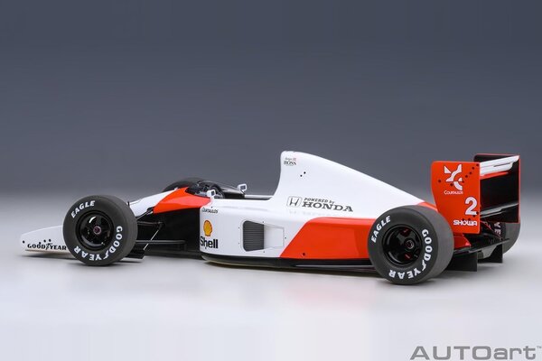 Formule 1 McLaren F1 MP4/6 Honda #2 GP Japan 1991 - 1:18 - AUTOart Formule 1 McLaren F1 MP4/6 Honda #2 GP Japan 1991 - 1:18 - AUTOart