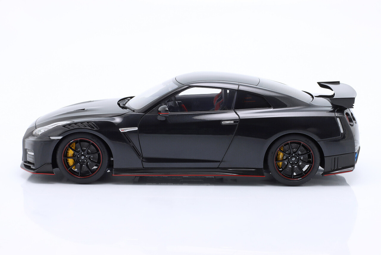 Nissan Nissan GT-R Nismo Special Edition 2022 - 1:18 - AUTOart Nissan Nissan GT-R Nismo Special Edition 2022 - 1:18 - AUTOart