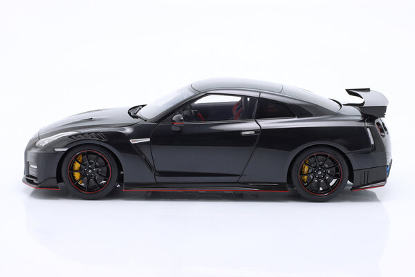 Nissan Nissan GT-R Nismo Special Edition 2022 - 1:18 - AUTOart Nissan Nissan GT-R Nismo Special Edition 2022 - 1:18 - AUTOart