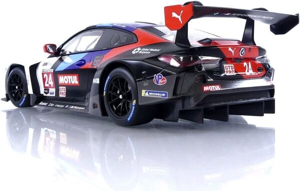 BMW BMW M4 GT3 GTD Pro BMW M Team RLL #24 IMSA 2022 - 1:18 - Minichamps BMW BMW M4 GT3 GTD Pro BMW M Team RLL #24 IMSA 2022 - 1:18 - Minichamps