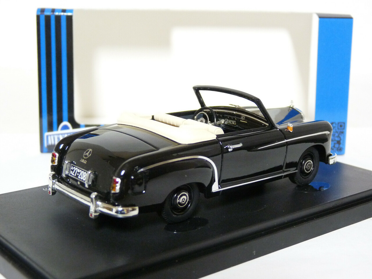 Mercedes-Benz Mercedes-Benz 180 Cabriolet A Prototyp 1953 - 1:43 - Avenue 43 Mercedes-Benz Mercedes-Benz 180 Cabriolet A Prototyp 1953 - 1:43 - Avenue 43