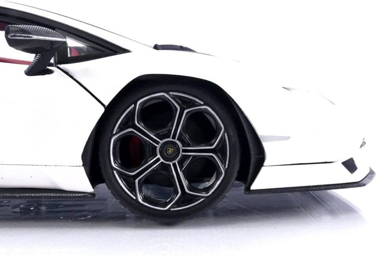 Lamborghini Lamborghini Countach LPI 800-4 - 1:18 - Maisto Lamborghini Lamborghini Countach LPI 800-4 - 1:18 - Maisto