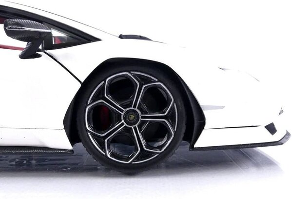 Lamborghini Lamborghini Countach LPI 800-4 - 1:18 - Maisto Lamborghini Lamborghini Countach LPI 800-4 - 1:18 - Maisto