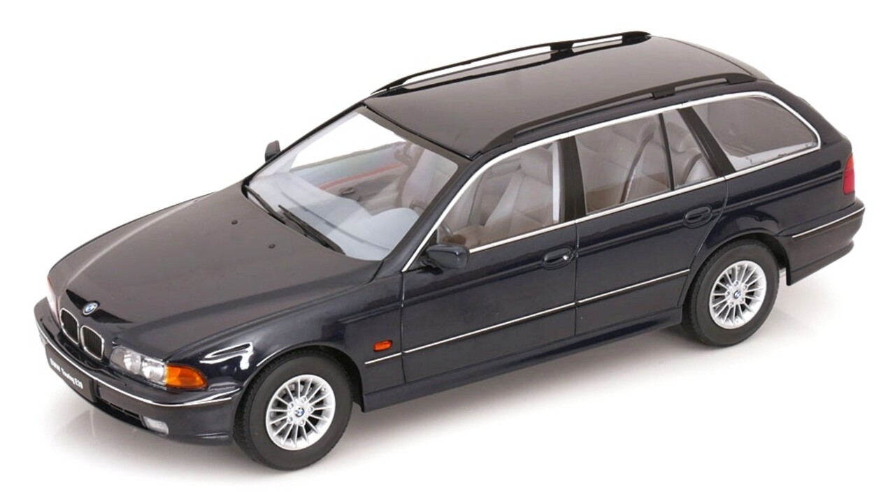 BMW BMW 5-Series Touring E39 1998 - 1:18 - Triple 9 Collection BMW BMW 5-Series Touring E39 1998 - 1:18 - Triple 9 Collection