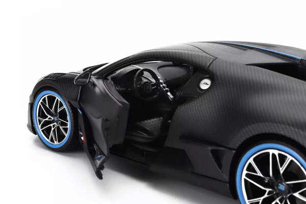 Bugatti Bugatti Divo 2018 50th Anniversary Bburago - 1:18 - Bburago Bugatti Bugatti Divo 2018 50th Anniversary Bburago - 1:18 - Bburago