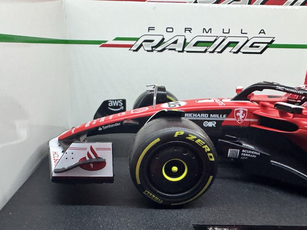 Formule 1 Ferrari SF-23 Team Scuderia Ferrari #16 2nd GP Las Vegas USA 2023 (C.Leclerc) - 1:18 - Bburago Formule 1 Ferrari SF-23 Team Scuderia Ferrari #16 2nd GP Las Vegas USA 2023 (C.Leclerc) - 1:18 - Bburago