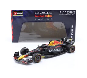 Formule 1 Oracle Red Bull Racing RB19 #1 World Champion Season 2023 (M.Verstappen)  - 1:18 - Bburago