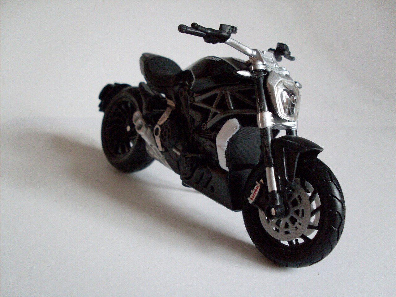 Ducati Ducati Xdiavel S - 1:18 - Bburago Ducati Ducati Xdiavel S - 1:18 - Bburago