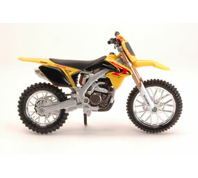 Suzuki Suzuki RM-Z450 2010  - 1:18 - Bburago Suzuki Suzuki RM-Z450 2010  - 1:18 - Bburago