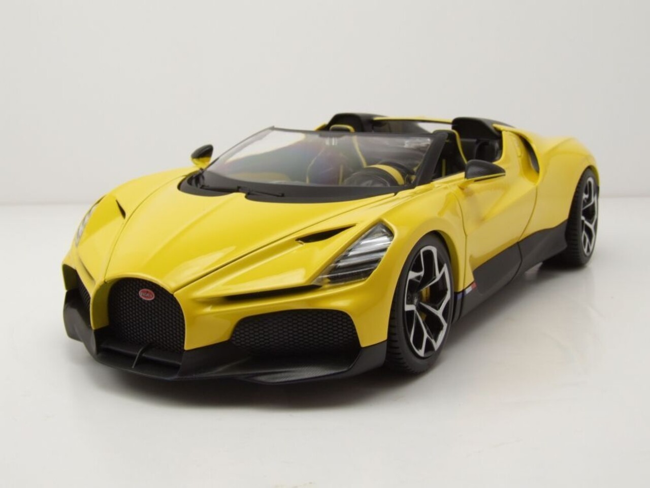Bugatti Bugatti Mistral - 1:18 - Bburago Bugatti Bugatti Mistral - 1:18 - Bburago