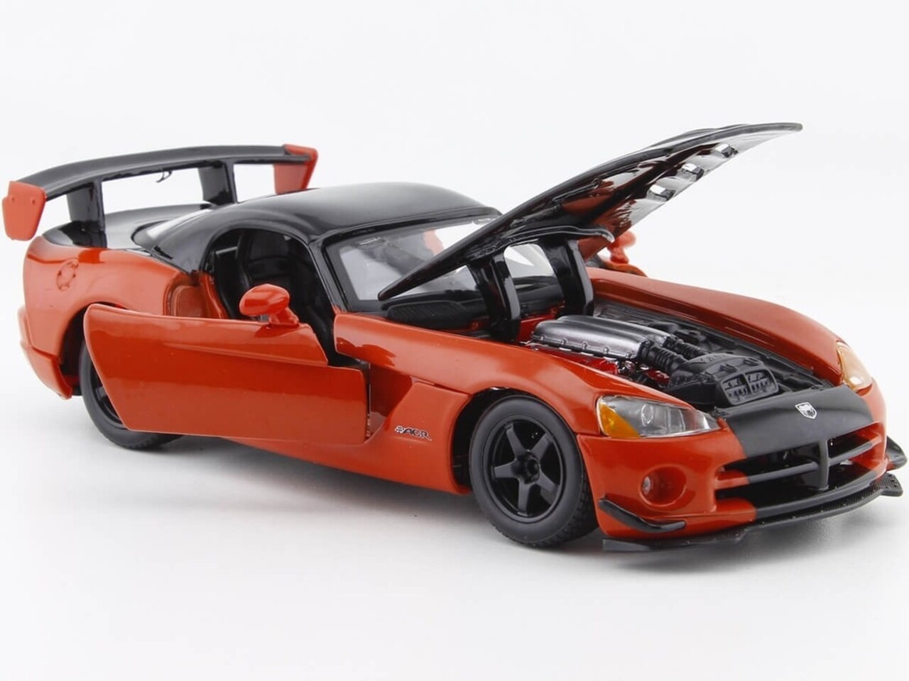Dodge Dodge Viper SRT-10 Coupe 2003 - 1:24 - Bburago
