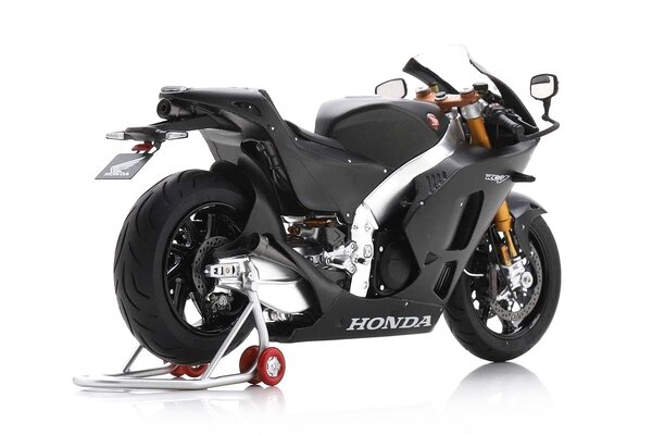 Honda Honda RC213V-S - 1:12 - Spark Honda Honda RC213V-S - 1:12 - Spark