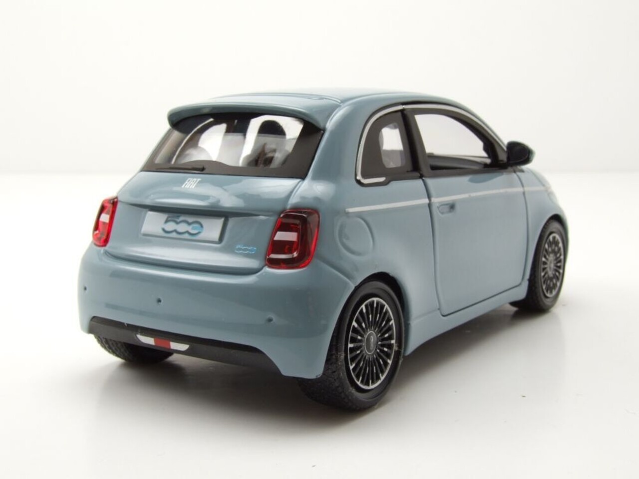 Fiat Fiat 500e Full Electric 2021 - 1:24 - Bburago Fiat Fiat 500e Full Electric 2021 - 1:24 - Bburago