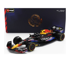 Formule 1 Red Bull F1 RB19 #1 Team Oracle Red Bull Racing World Champion Winner GP Austin 2023 (M.Verstappen) + Pilot + Showcase - 1:43 - Bburago Formule 1 Red Bull F1 RB19 #1 Team Oracle Red Bull Racing World Champion Winner GP Austin 2023 (M.Verstappen) + Pilot + Showcase - 1:43 - Bburago