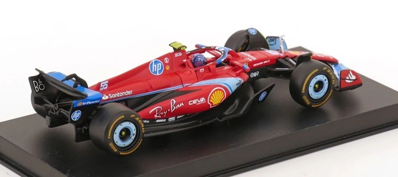 Formule 1 Ferrari F1-75 #55 Team Scuderia Ferrari 5th GP Miami 2024 + Pilot + Showcase (C.Sainz) - 1:43 - Bburago Formule 1 Ferrari F1-75 #55 Team Scuderia Ferrari 5th GP Miami 2024 + Pilot + Showcase (C.Sainz) - 1:43 - Bburago
