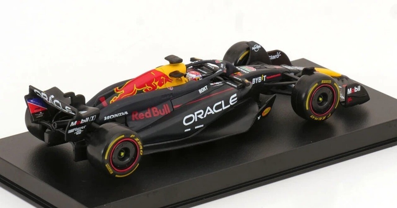 Formule 1 Red Bull F1 RB20  #1 Team Oracle Red Bull Racing World Champion Season 2024 (M.Verstappen)  - 1:43 - Bburago Formule 1 Red Bull F1 RB20  #1 Team Oracle Red Bull Racing World Champion Season 2024 (M.Verstappen)  - 1:43 - Bburago