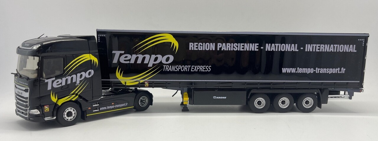 Iveco DAF XG+ Tractor 4x2 + Semi Curtainside Trailer 3 Axle 'Tempo' 2023  - 1:43 - Eligor