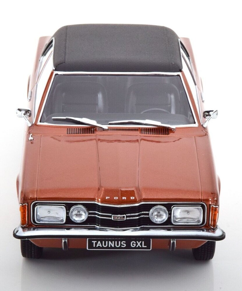 Ford Ford Taunus GXL + Vinyl Roof  1971 - 1:18 - KK Scale Ford Ford Taunus GXL + Vinyl Roof  1971 - 1:18 - KK Scale