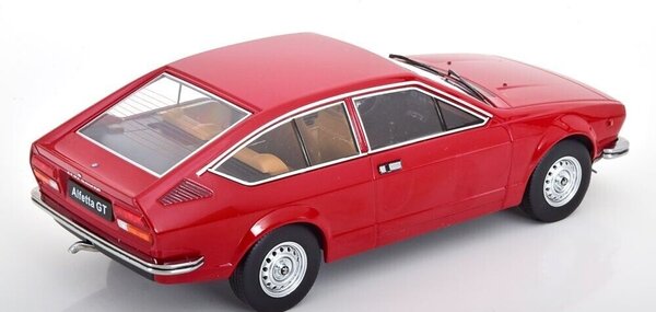 Alfa Romeo Alfa Romeo Alfetta 1600 GTV 1976 - 1:18 - KK Scale