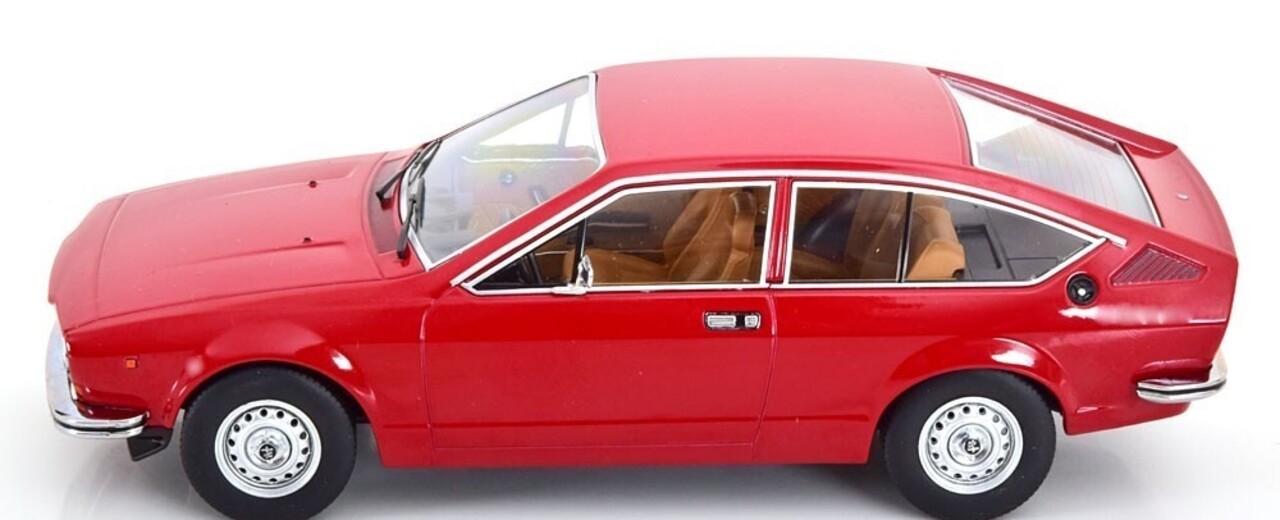 Alfa Romeo Alfa Romeo Alfetta 1600 GTV 1976 - 1:18 - KK Scale