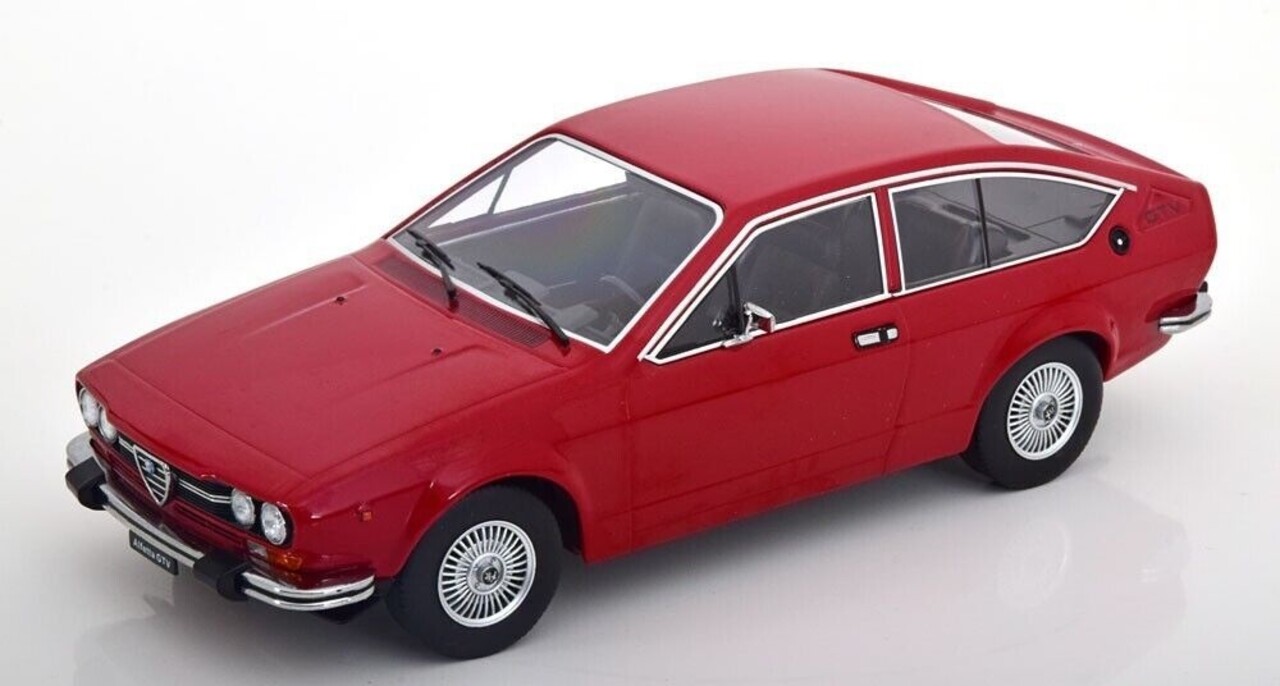 Alfa Romeo Alfa Romeo Alfetta 2000 GTV 1976 - 1:18 - KK Scale