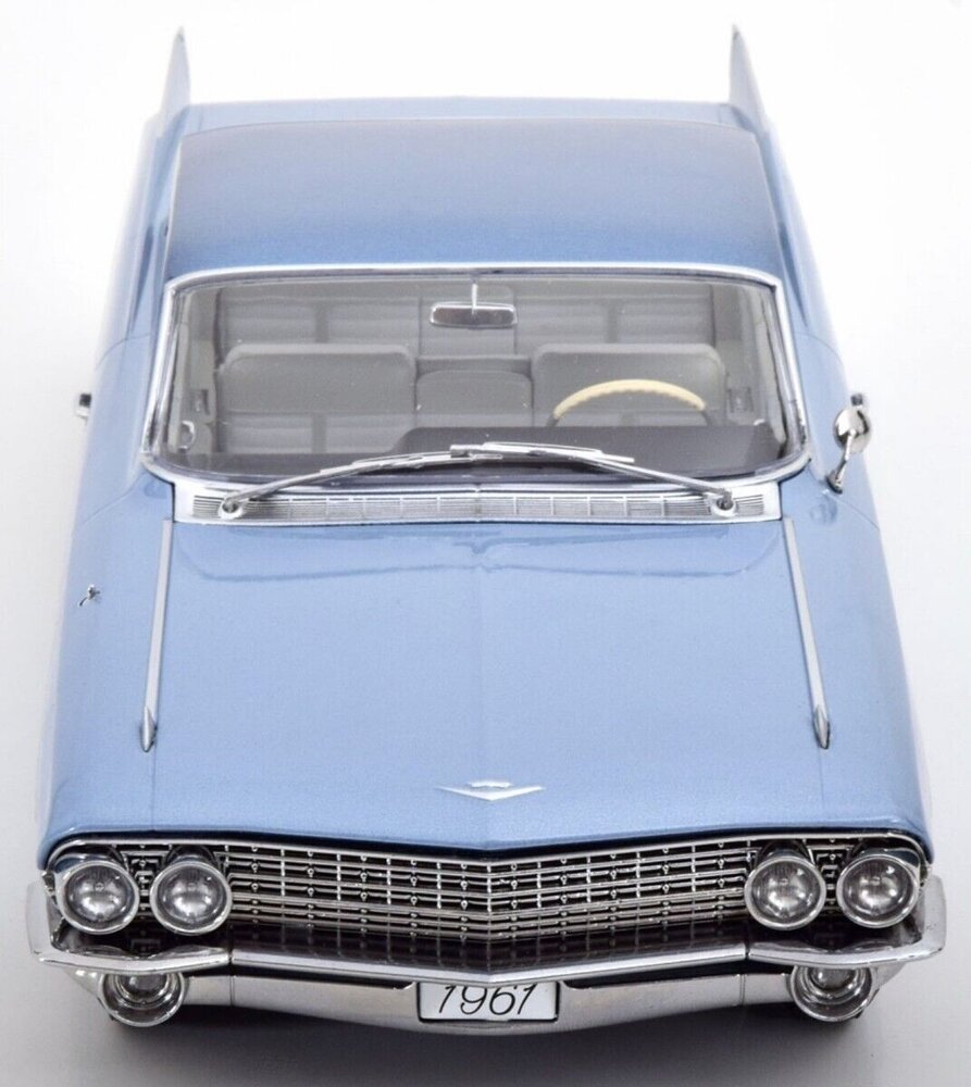Chevrolet Cadillac Series 62 Coupe Deville 1961 - 1:18 - KK Scale