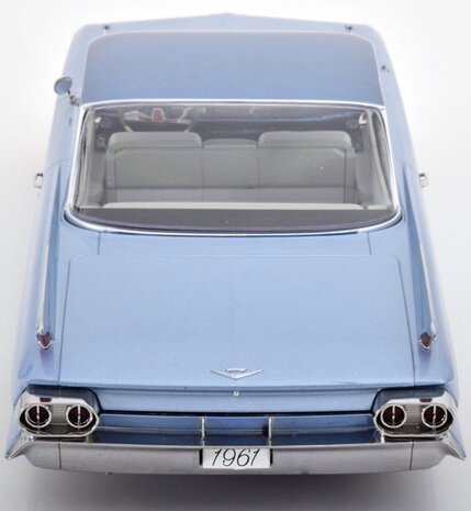Chevrolet Cadillac Series 62 Coupe Deville 1961 - 1:18 - KK Scale