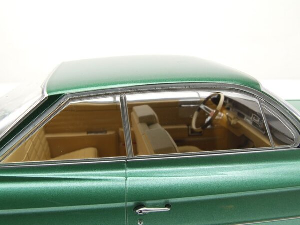 Chevrolet Cadillac Series 62 Coupe Deville 1961 - 1:18 - KK Scale Chevrolet Cadillac Series 62 Coupe Deville 1961 - 1:18 - KK Scale