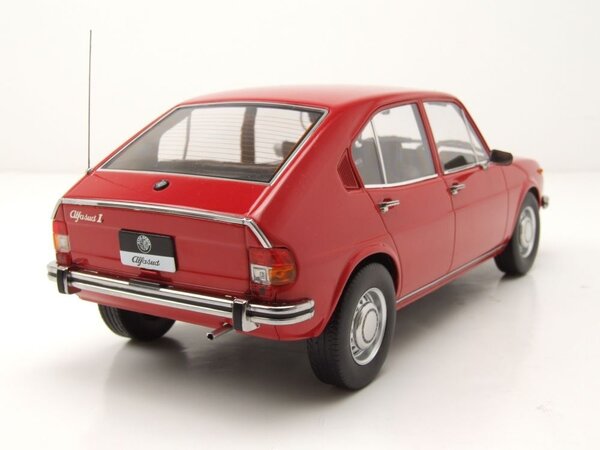 Alfa Romeo Alfa Romeo Alfasud 1.3 1972 - 1:18 - KK Scale Alfa Romeo Alfa Romeo Alfasud 1.3 1972 - 1:18 - KK Scale