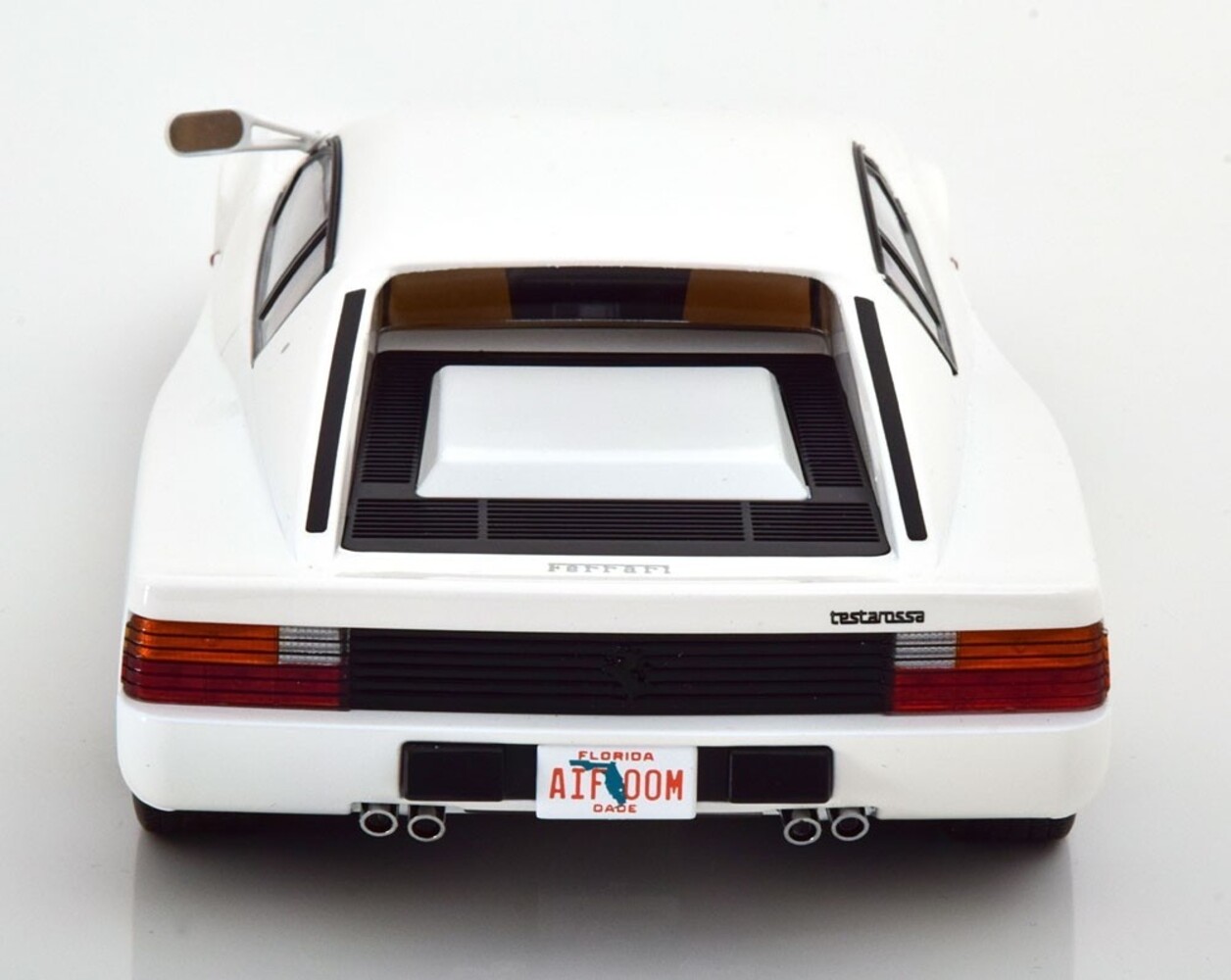 Ferrari Ferrari Testarossa 'Single Mirror' 1984 - 1:18 - KK Scale Ferrari Ferrari Testarossa 'Single Mirror' 1984 - 1:18 - KK Scale