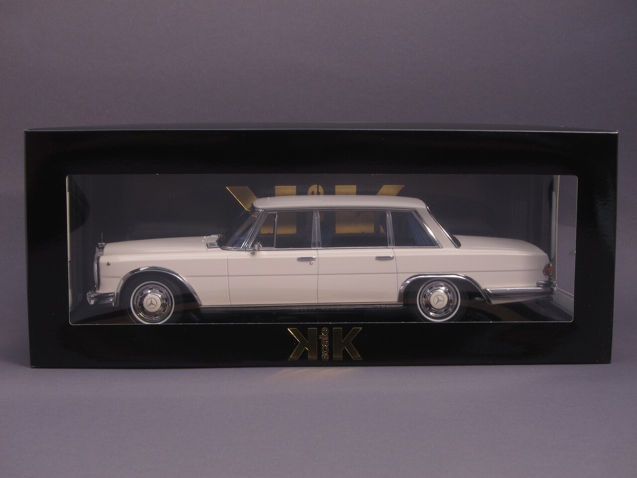 Mercedes-Benz Mercedes-Benz 600 SWB - 1:18 - KK Scale