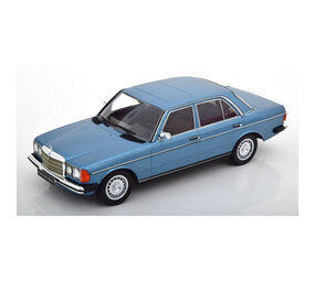 Mercedes-Benz Mercedes-Benz 230E W123 1975 - 1:18 - KK Scale Mercedes-Benz Mercedes-Benz 230E W123 1975 - 1:18 - KK Scale