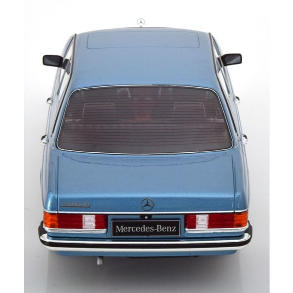 Mercedes-Benz Mercedes-Benz 230E W123 1975 - 1:18 - KK Scale Mercedes-Benz Mercedes-Benz 230E W123 1975 - 1:18 - KK Scale
