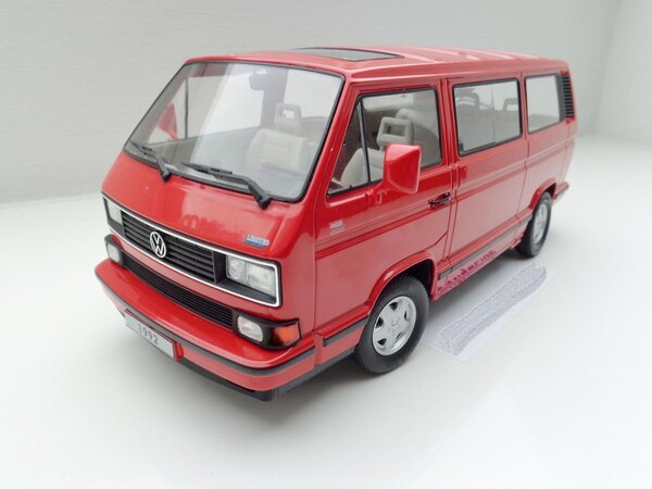Volkswagen Volkswagen T3 Multivan Limited Last Edition 1992 - 1:18 - KK Scale Volkswagen Volkswagen T3 Multivan Limited Last Edition 1992 - 1:18 - KK Scale