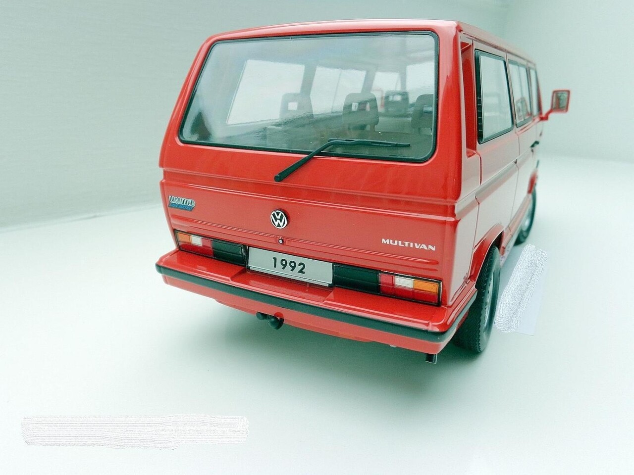 Volkswagen Volkswagen T3 Multivan Limited Last Edition 1992 - 1:18 - KK Scale Volkswagen Volkswagen T3 Multivan Limited Last Edition 1992 - 1:18 - KK Scale