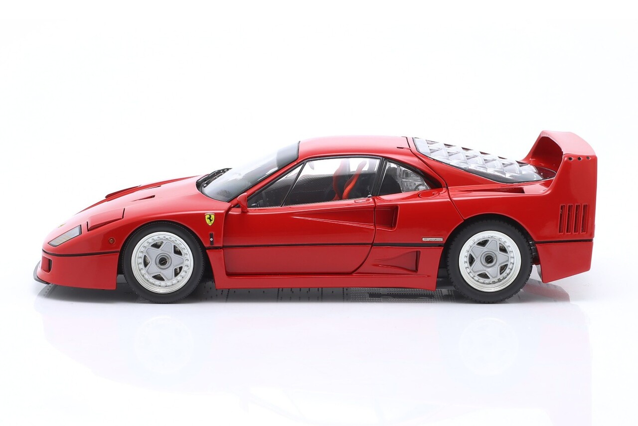 Ferrari Ferrari F40 Light Weight + Lexan Windows 1987 - 1:18 - Kyosho Ferrari Ferrari F40 Light Weight + Lexan Windows 1987 - 1:18 - Kyosho