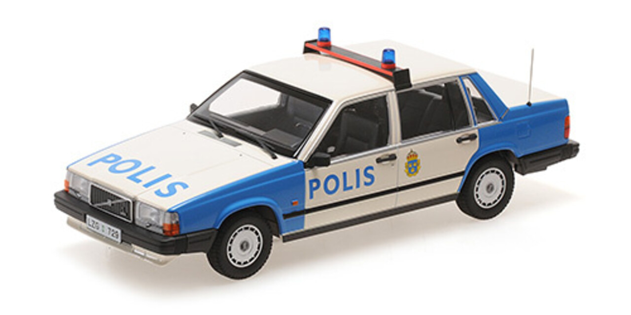 Volvo Volvo 740 GL Polis Sweden 1986 - 1:18 - Minichamps Volvo Volvo 740 GL Polis Sweden 1986 - 1:18 - Minichamps
