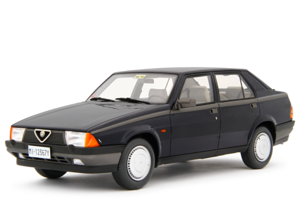 Alfa Romeo Alfa Romeo 75 1.6-1.8 1985 - 1:18 - Laudoracing - Model Alfa Romeo Alfa Romeo 75 1.6-1.8 1985 - 1:18 - Laudoracing - Model