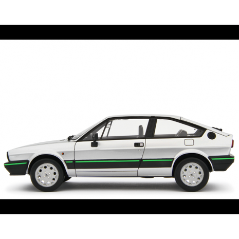 Alfa Romeo Alfa Sprint 1.5 Q.V. 1983 - 1:18 - Laudoracing - Model Alfa Romeo Alfa Sprint 1.5 Q.V. 1983 - 1:18 - Laudoracing - Model