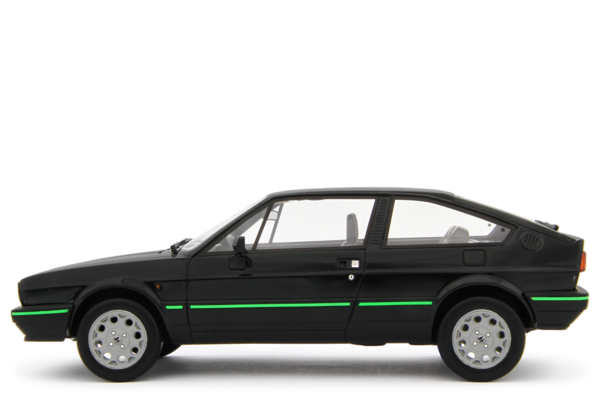 Alfa Romeo Alfa Sprint 1.5 Q.V. 1983 - 1:18 - Laudoracing - Model Alfa Romeo Alfa Sprint 1.5 Q.V. 1983 - 1:18 - Laudoracing - Model
