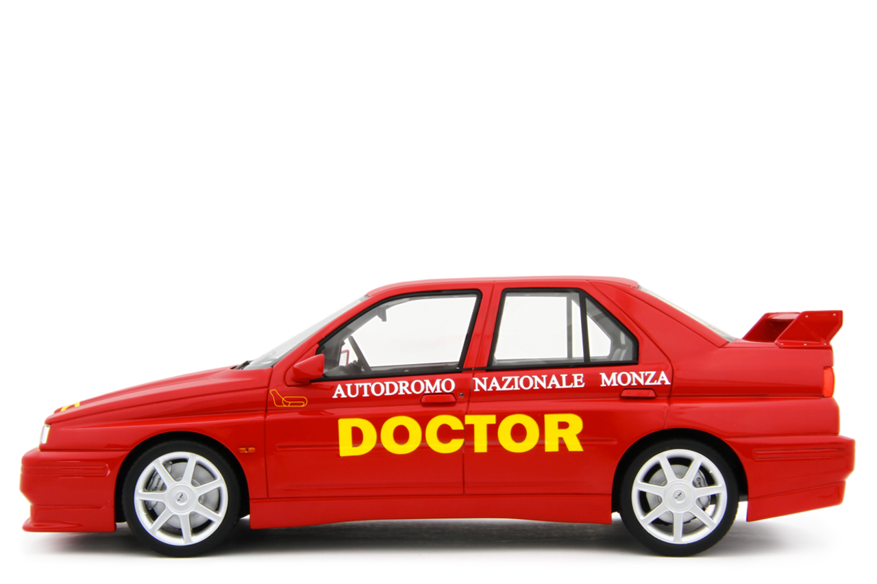 Alfa Romeo Alfa Romeo 155 GTA Stradale 'Doctor Car' GP F1 Monza 1994 - 1:18 - Laudoracing - Model Alfa Romeo Alfa Romeo 155 GTA Stradale 'Doctor Car' GP F1 Monza 1994 - 1:18 - Laudoracing - Model