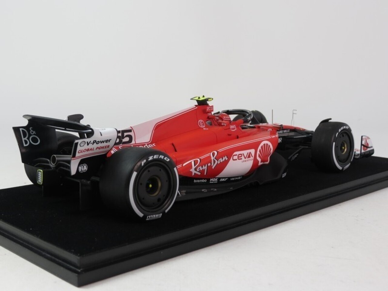 Formule 1 Ferrari SF-23 #55 GP Las Vegas 2023 (C. Sainz) - 1:18 - LookSmart Formule 1 Ferrari SF-23 #55 GP Las Vegas 2023 (C. Sainz) - 1:18 - LookSmart
