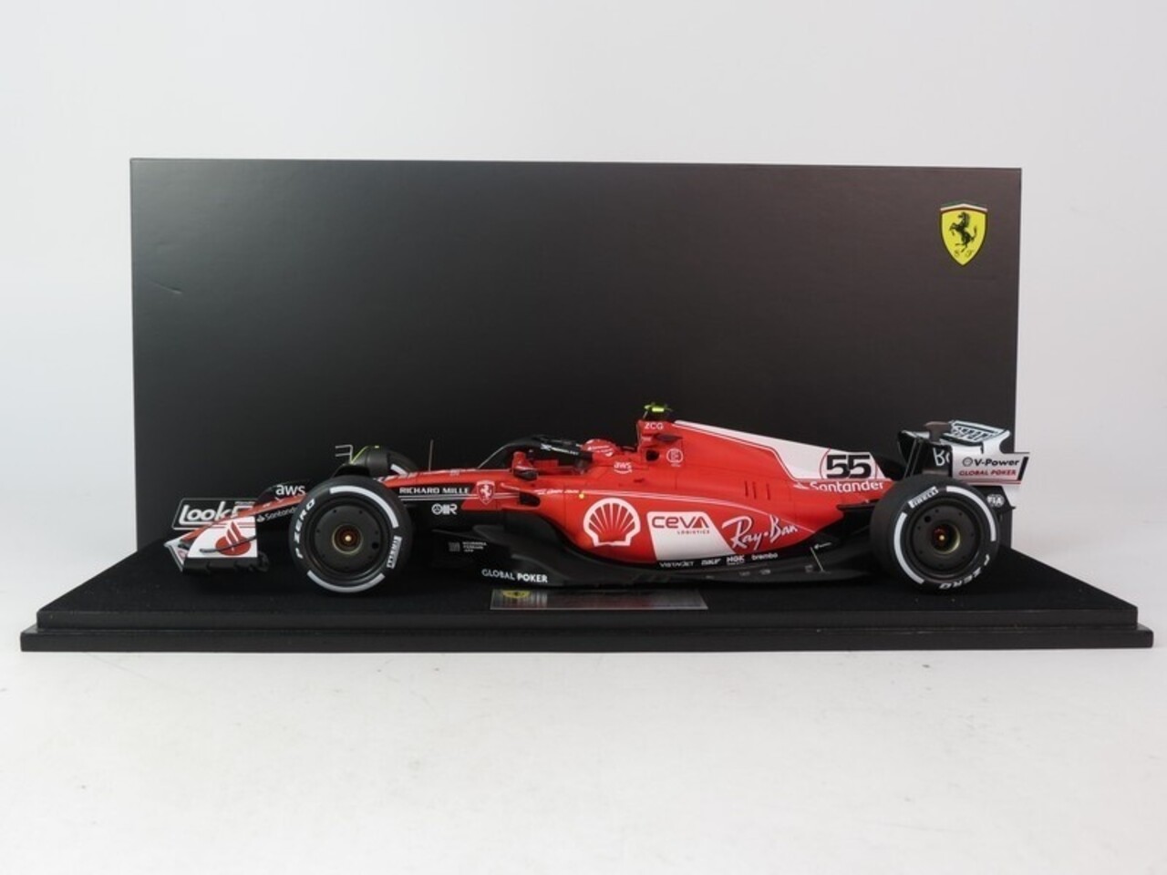 Formule 1 Ferrari SF-23 #55 GP Las Vegas 2023 (C. Sainz) - 1:18 - LookSmart Formule 1 Ferrari SF-23 #55 GP Las Vegas 2023 (C. Sainz) - 1:18 - LookSmart