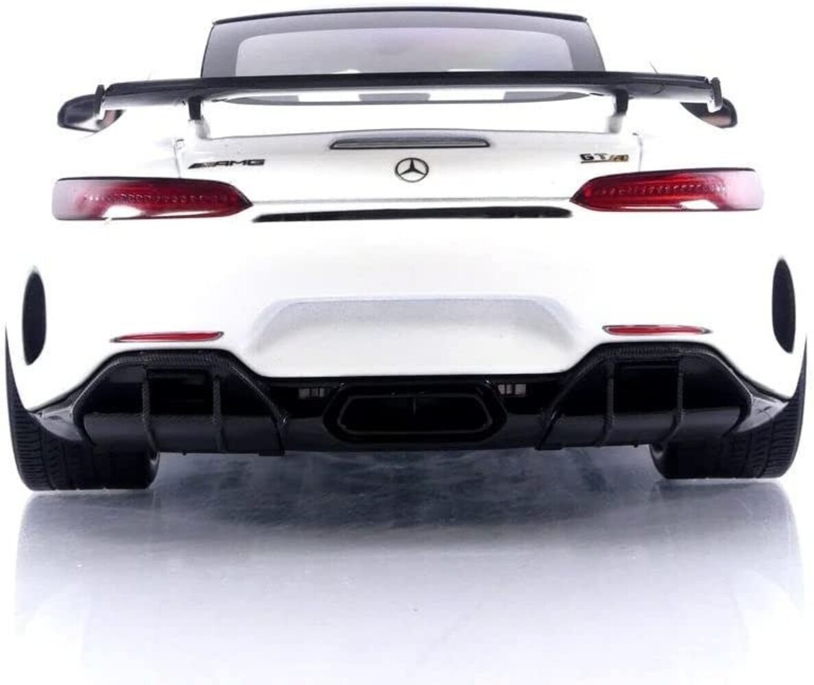 Mercedes-Benz Mercedes-AMG GTR 2021 - 1:18 - Minichamps Mercedes-Benz Mercedes-AMG GTR 2021 - 1:18 - Minichamps