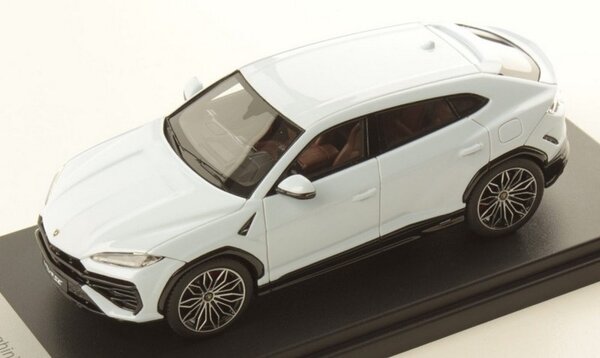 Lamborghini Lamborghini Urus SE - 1:43 - LookSmart Lamborghini Lamborghini Urus SE - 1:43 - LookSmart