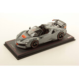 Ferrari Ferrari SF90 XX Stradale Spider 2024 + Showcase - 1:18 - MR Collection Models Ferrari Ferrari SF90 XX Stradale Spider 2024 + Showcase - 1:18 - MR Collection Models