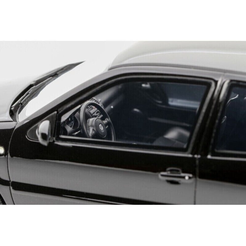 Volkswagen Volkswagen Polo N GTi LA7W 2001 - 1:18 - Otto Mobile Models