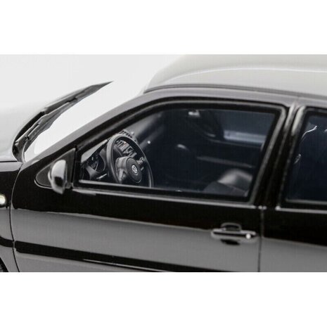 Volkswagen Volkswagen Polo N GTi LA7W 2001 - 1:18 - Otto Mobile Models